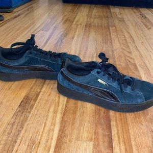 Puma Vikky Platform Life Style Shoes - Womens